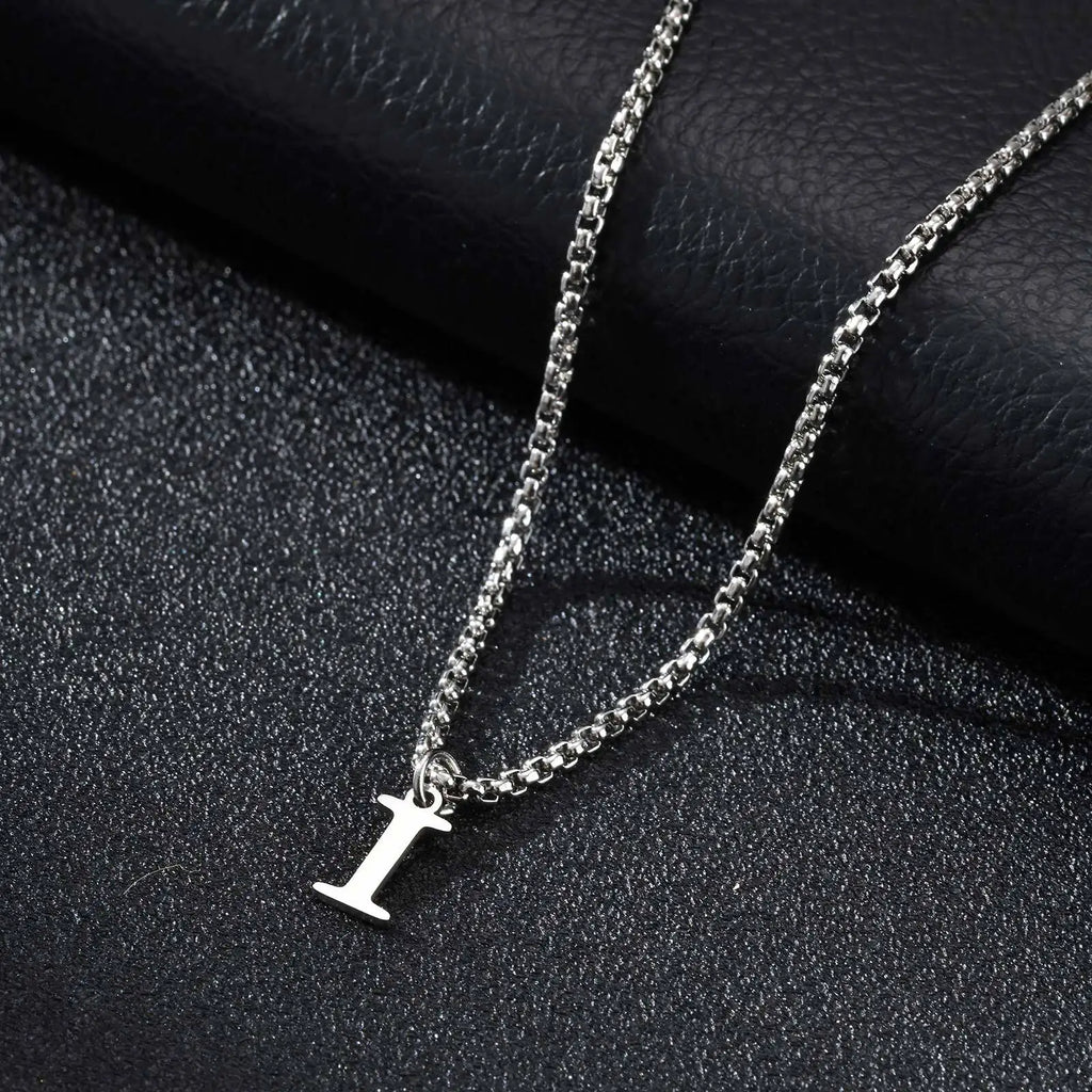 Collier homme avec pendentif initiale - lettre
