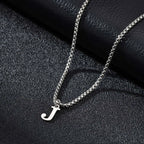 Collier homme avec pendentif initiale - lettre