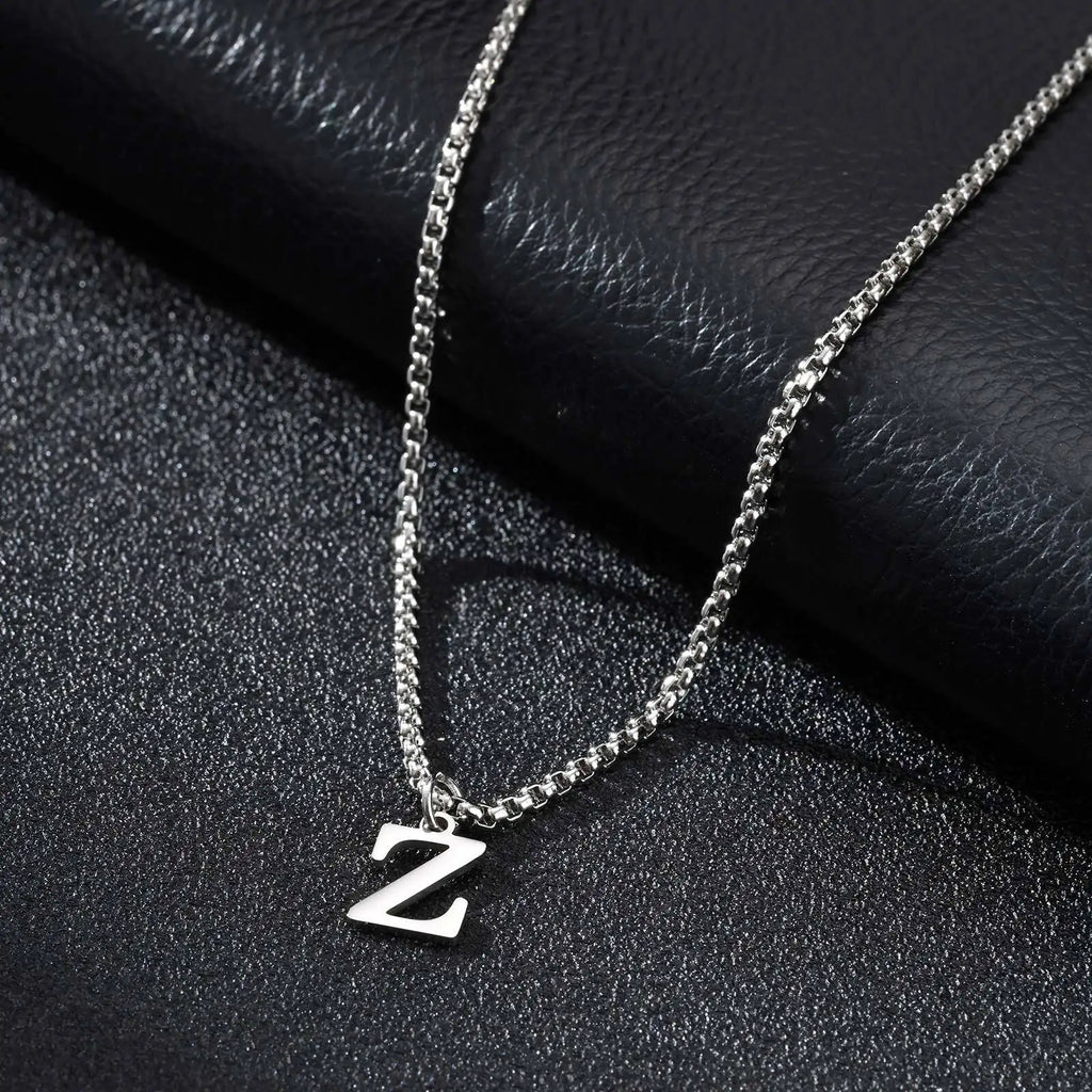 Collier homme avec pendentif initiale - lettre
