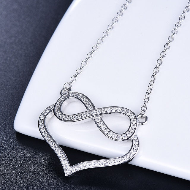 Collar Infinito Corazón