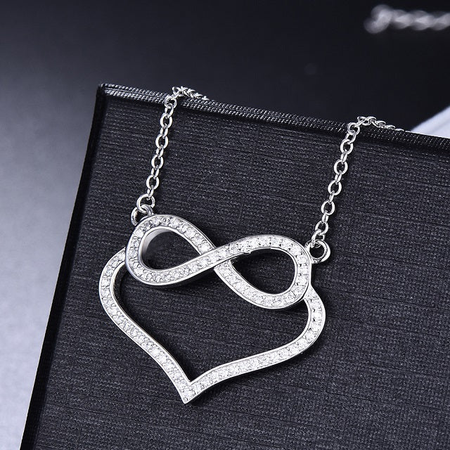 Collar Infinito Corazón