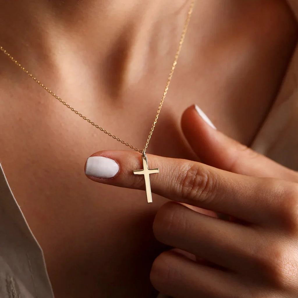 Collar y Medallón Cruz Mujer oro