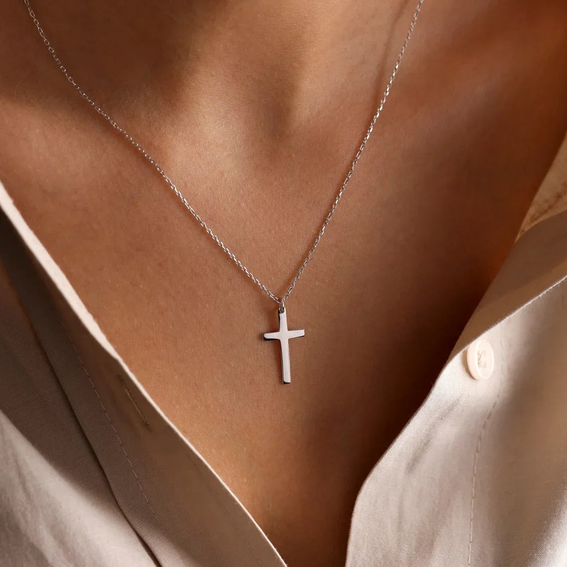Collar y Medallón Cruz Mujer plata