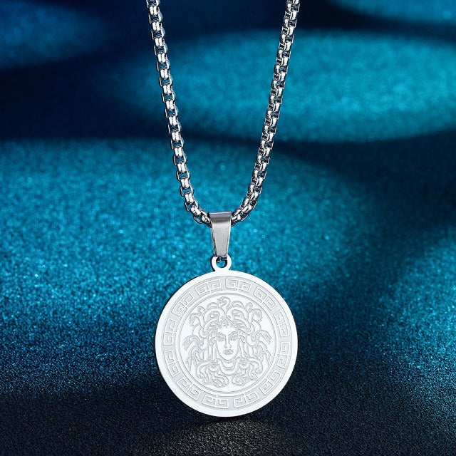 Collar Medusa Gorgona Griega plata