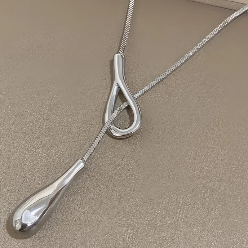 Collar Original con Colgante Gota de Agua