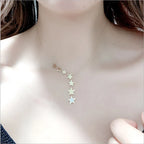 Collar con Colgante de Estrellas Múltiples