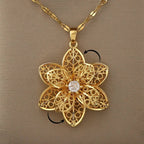 Collar con Colgante de Bonita Flor Giratoria Antiestrés