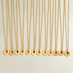 Collar con colgante con piedra de nacimiento