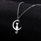 Collar Colgante Gato Creciente de luna plata
