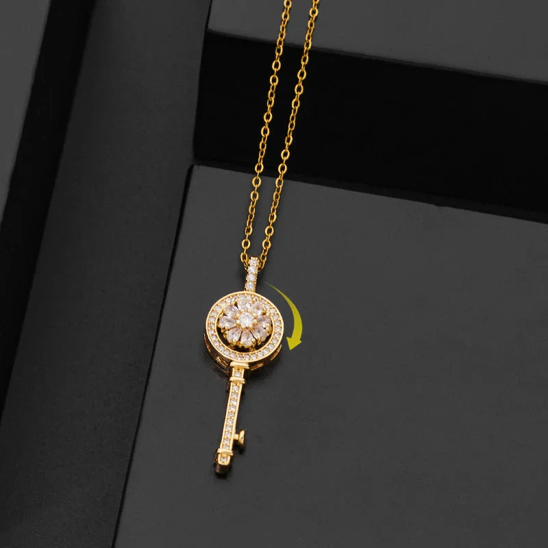 Collar Colgante Llave Giratoria Anti-Estrés oro