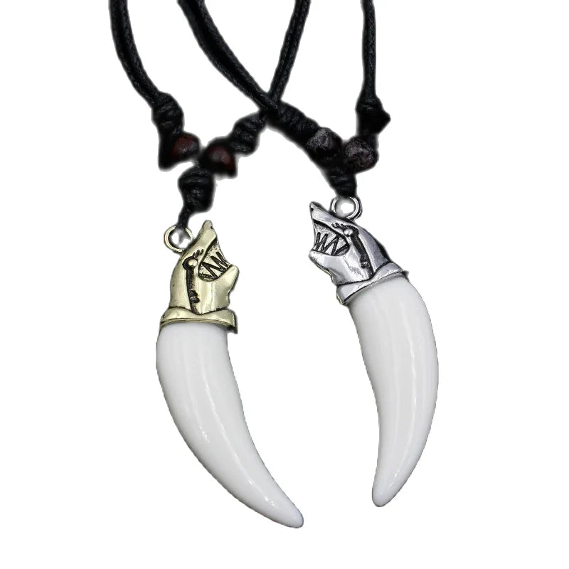 Collar Colgante Diente de Tiburón plata