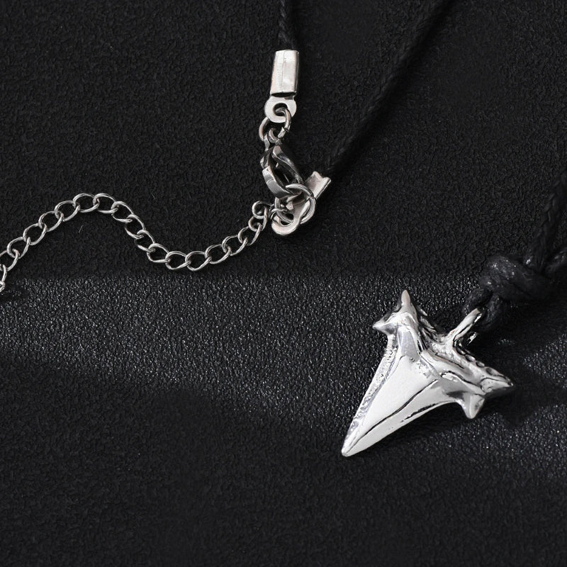 Collar Colgante Diente de Tiburón para Hombre plata