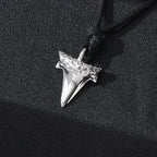Collar Colgante Diente de Tiburón para Hombre plata