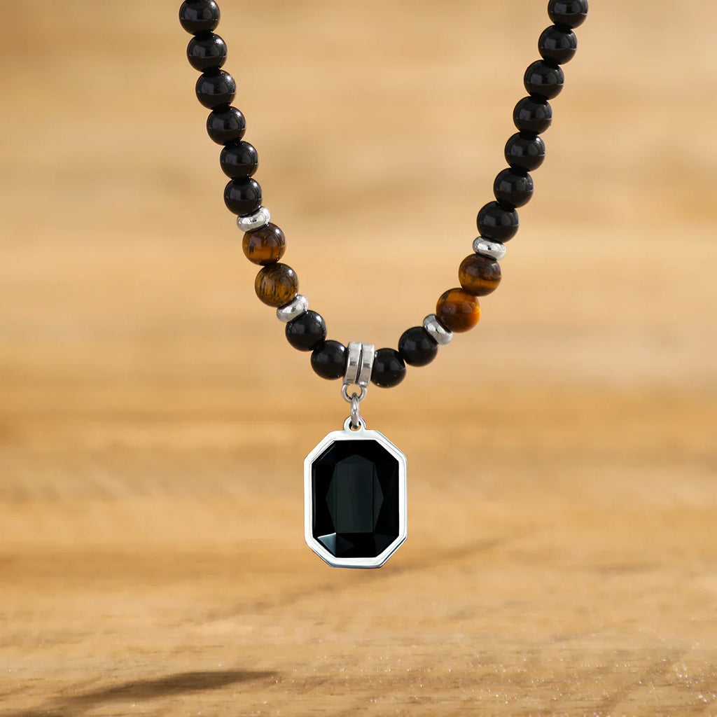 Collar con Colgante de Perlas Negras para Hombre