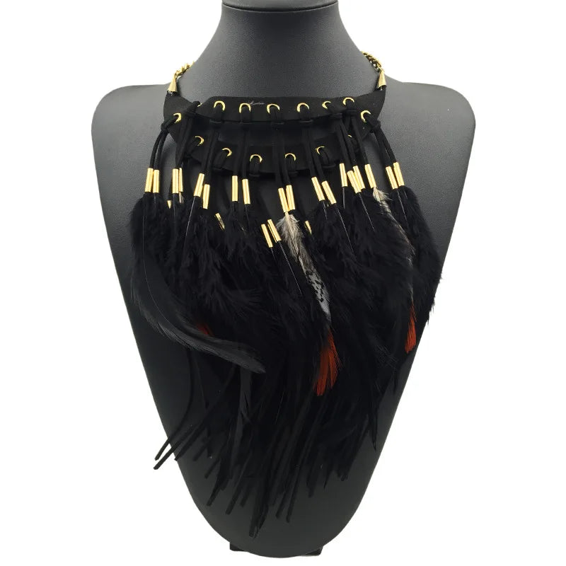 Collar Colgante Gargantilla Étnica Pluma negra