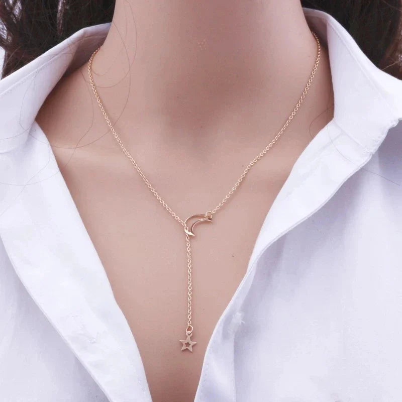 Collar Colgante Estrella y Luna oro