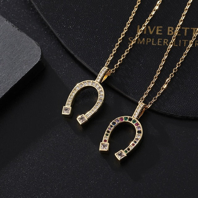 Collar Colgante Herradura de la Suerte