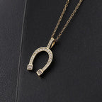 Collar Colgante Herradura de la Suerte dorado