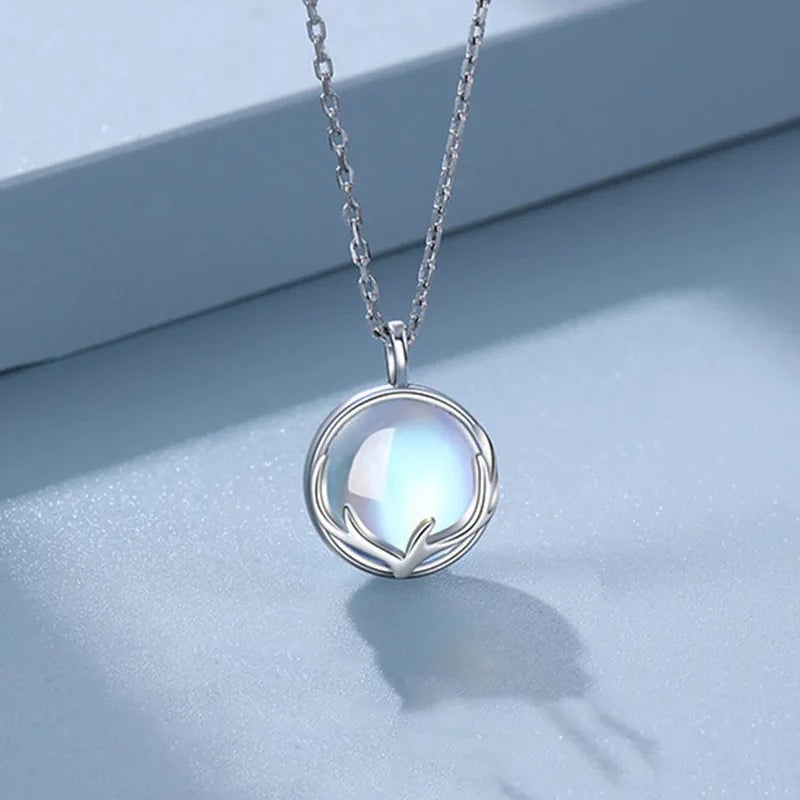 Collar Colgante Fertilidad con Piedra de Luna de Circonio