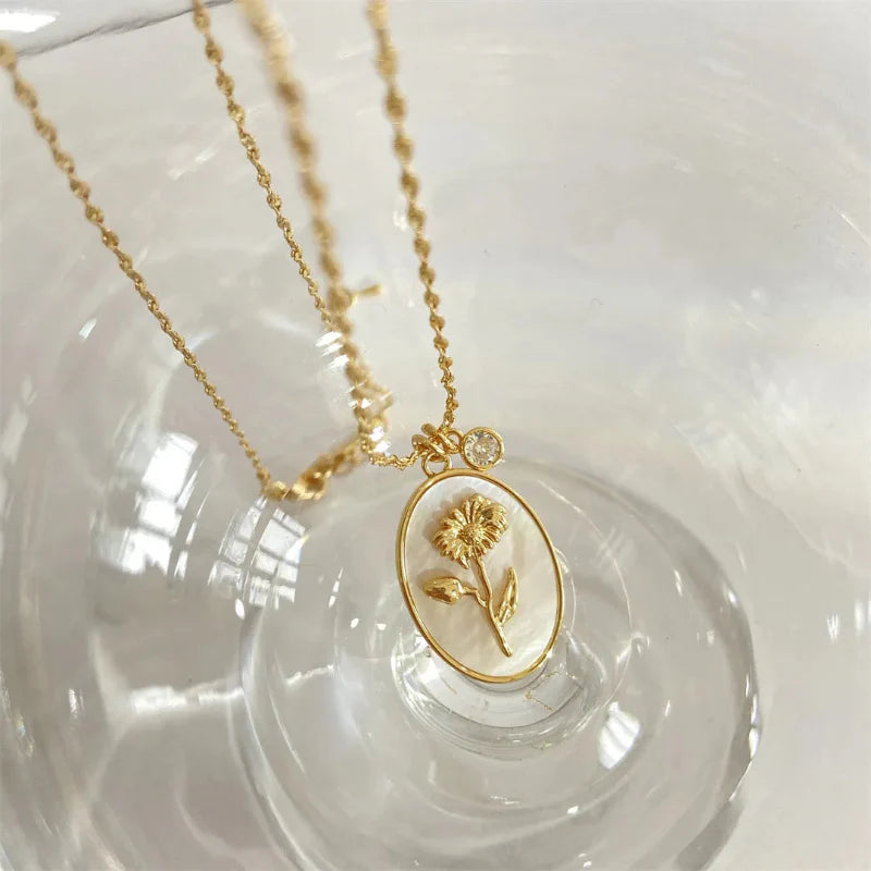 Collar Colgante Flor Signo del Zodiaco