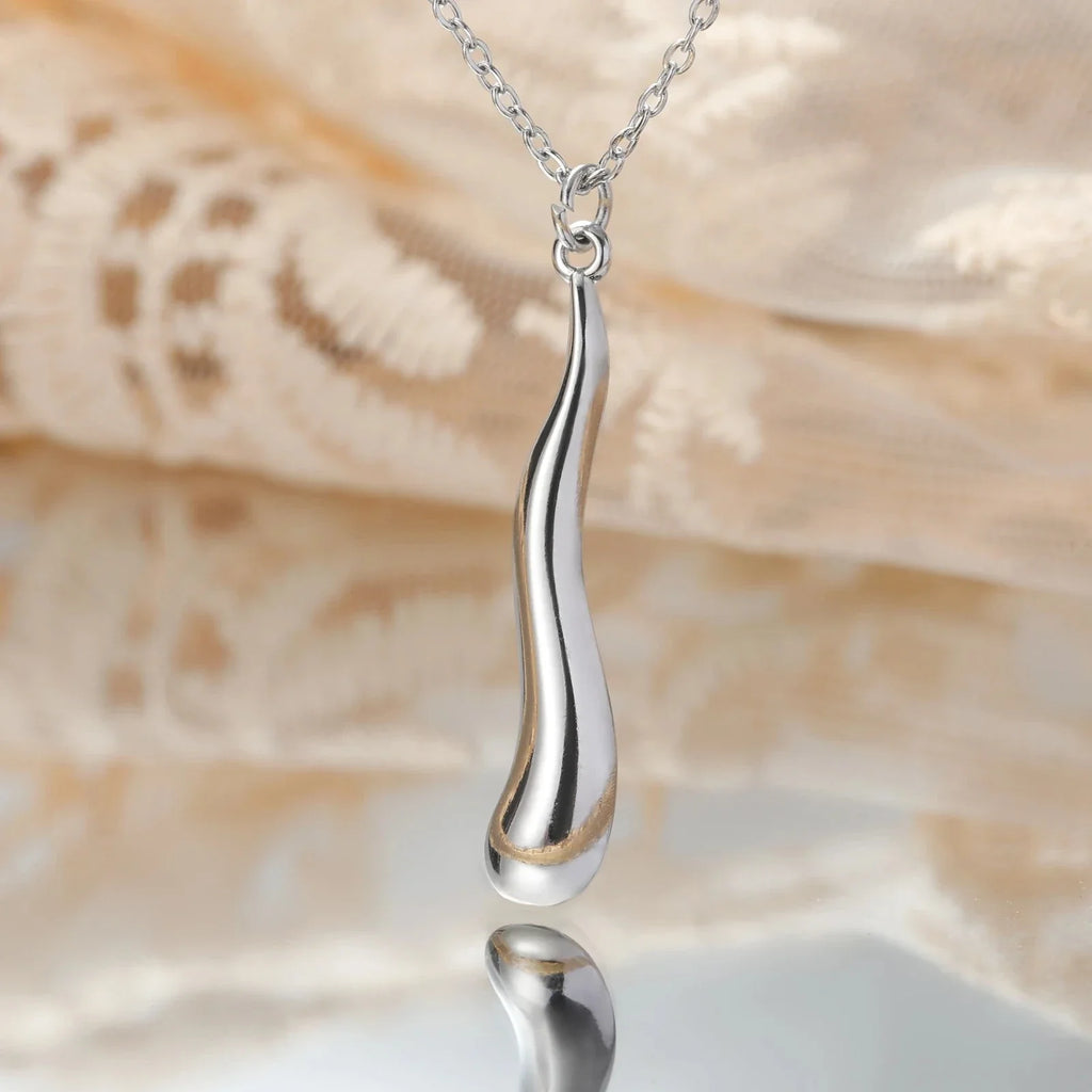 Collar Colgante Gota de Agua Asimétrica plata