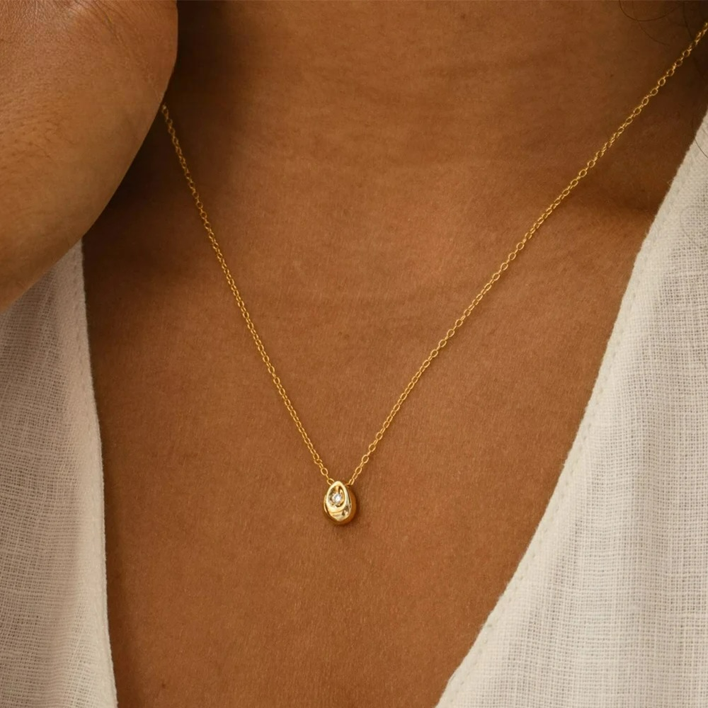 Collar Colgante Gota de Agua con Perla de Circonio oro