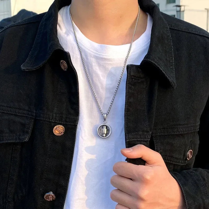Collar con Colgante Giratorio para Hombre Antiestrés