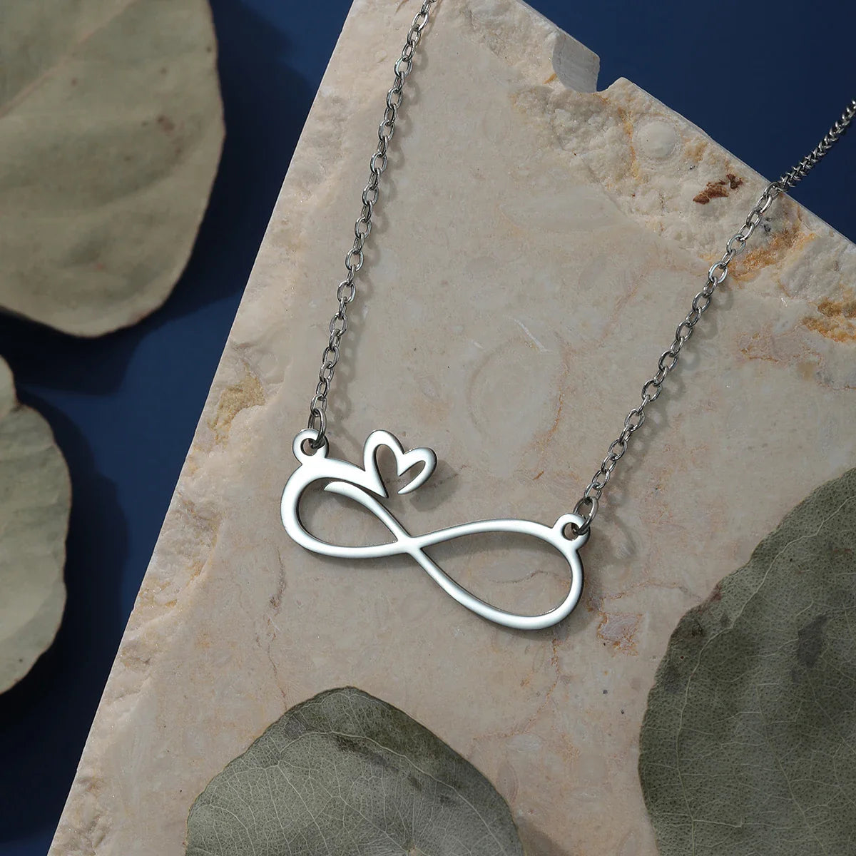 Collar Colgante Infinito Corazón plata