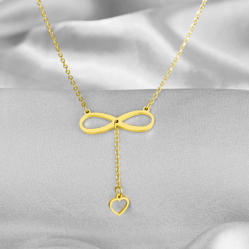 Collar Colgante Infinito y Corazón oro