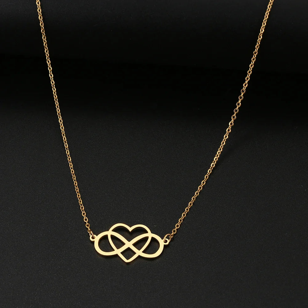 Collar Colgante Infinito y Corazón para Mujer en oro