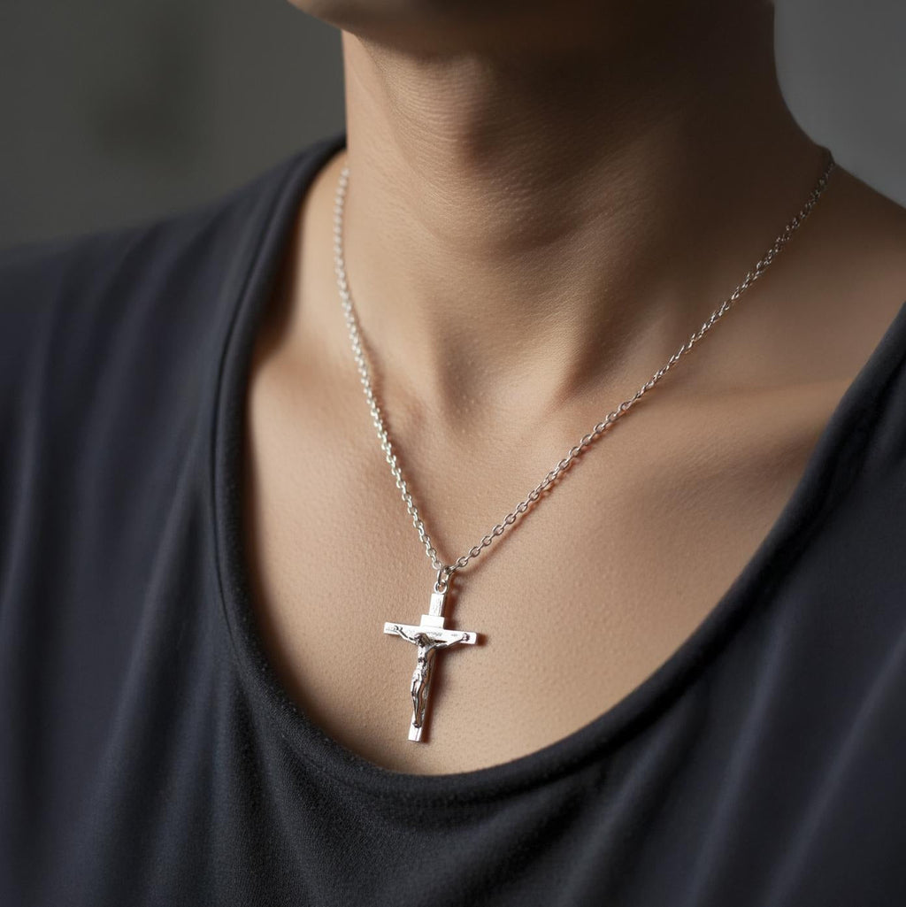 Collar y Colgante Cruz Jesús para Hombre