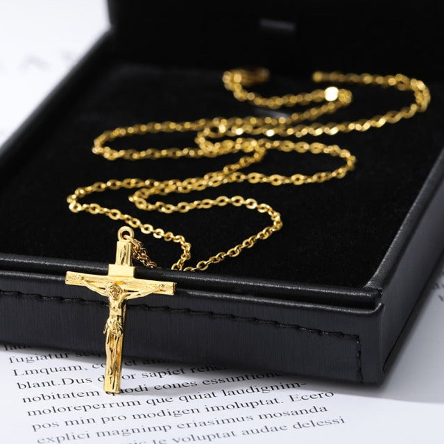 Collar y Colgante Jesús Cristo Cruz Hombre oro