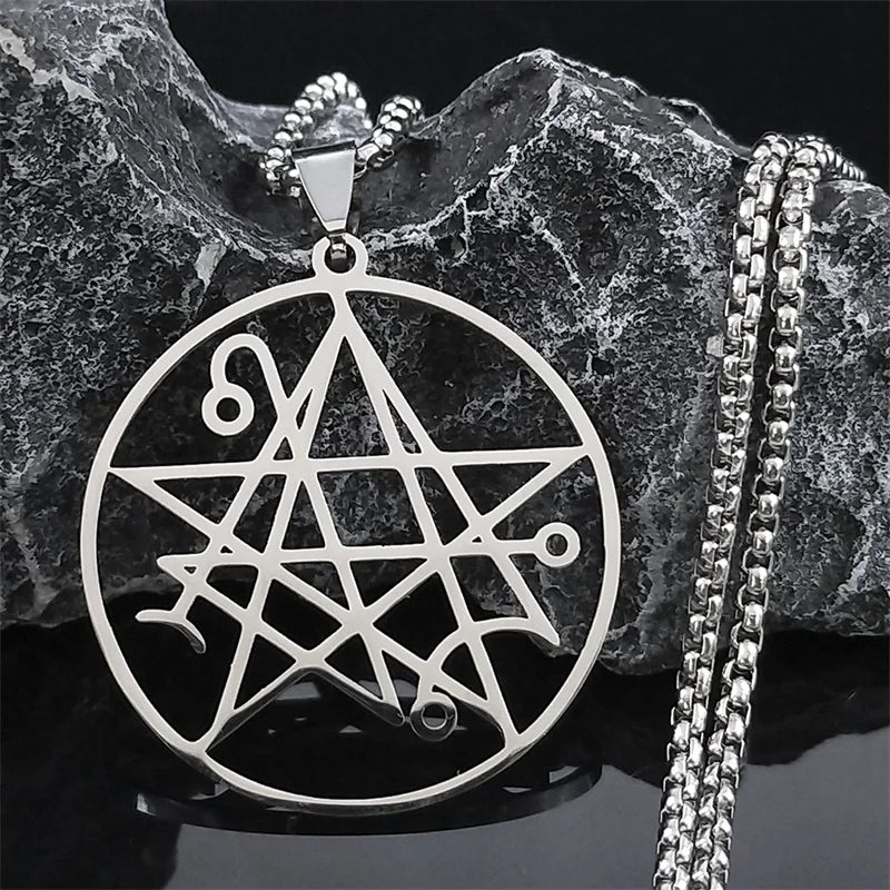 Collar Colgante Necronomicón Lovecraft Cthulhu plata