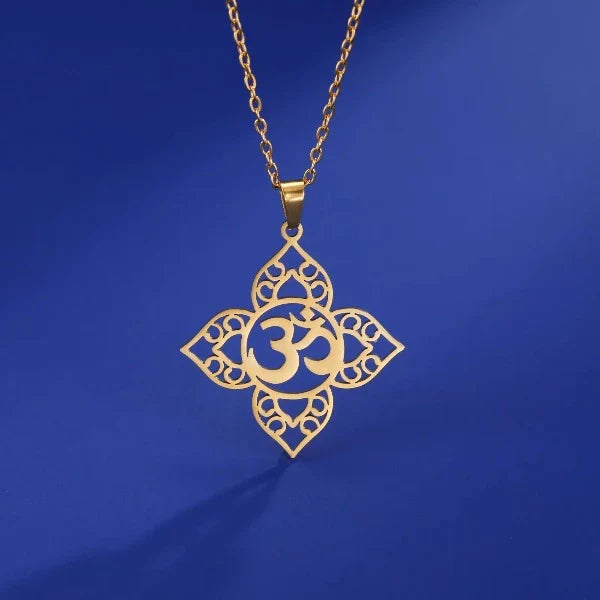 Collar Colgante Om Budismo oro