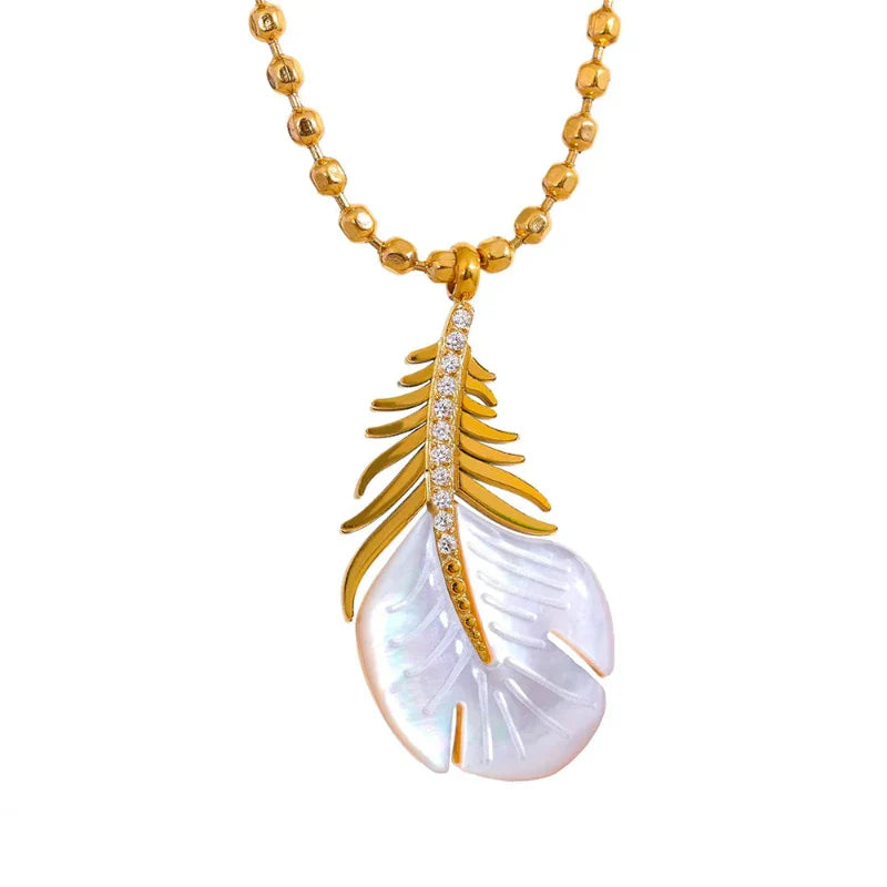 Collar Colgante Pluma con Circonita