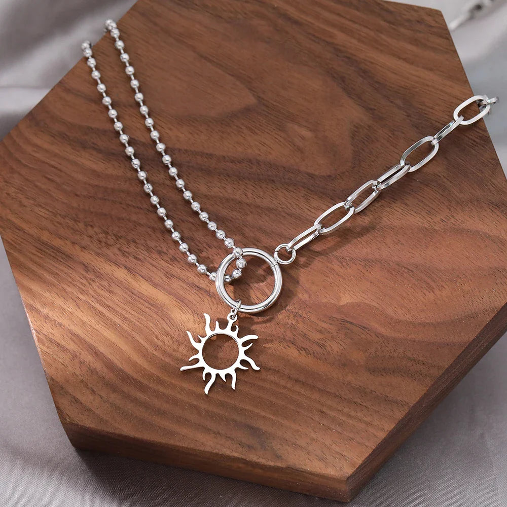 Collar Colgante Sol Asimétrico plata