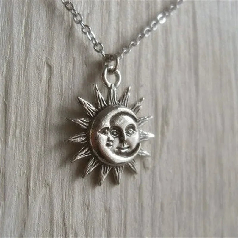 Collar Colgante Sol y Luna para Hombre o Mujer