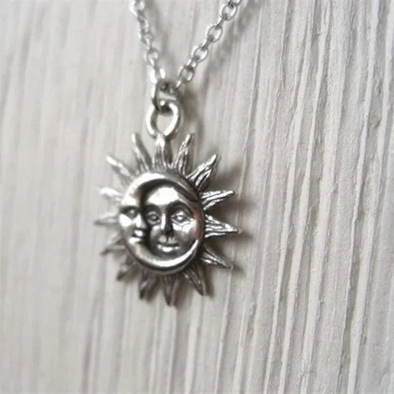 Collar Colgante Sol y Luna para Hombre o Mujer