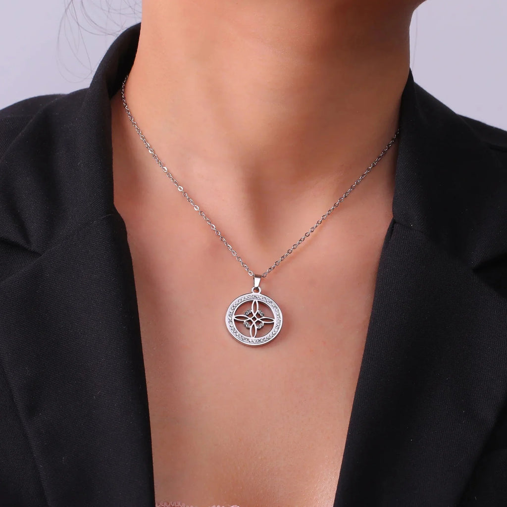 Collar Colgante Wiccano Nudo de Bruja Amuleto de Protección plata
