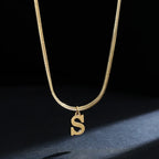 Collier pour femme avec pendentif initiale - lettre