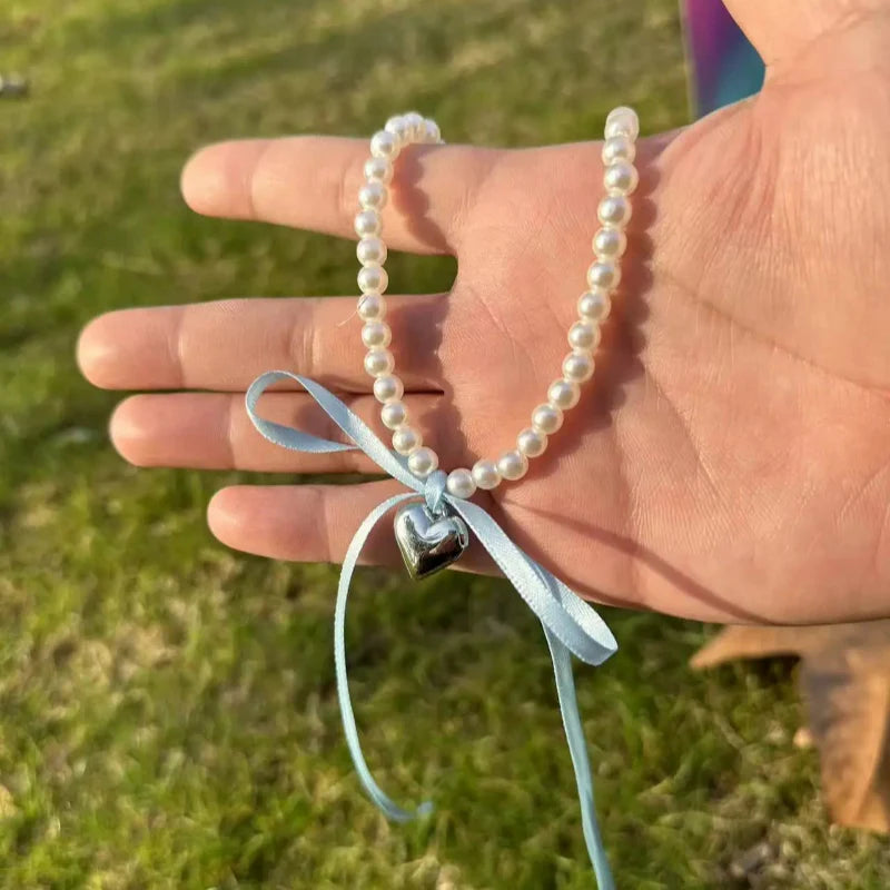 Collar Gargantilla con Colgante de Corazón y Perlas azules