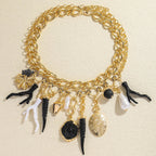Collar Gargantilla con Colgantes de Coral y Conchas