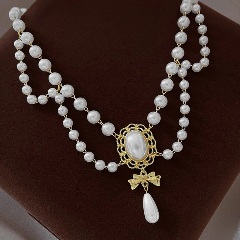 Collar Gargantilla con Colgantes de Perlas Estilo Barroco