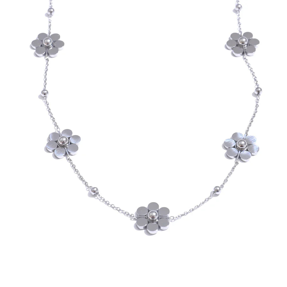 Collar Gargantilla con Colgante de Flores plata