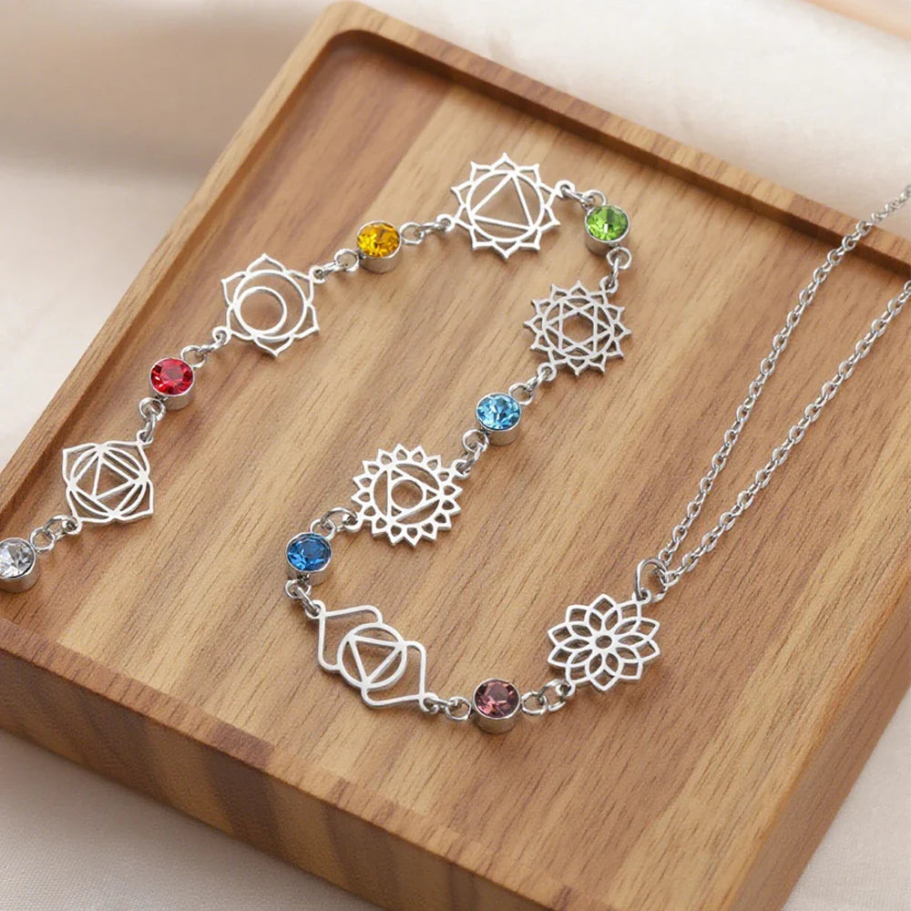 Collar Gargantilla con Colgante de Piedras de Circón 7 Chakras plata