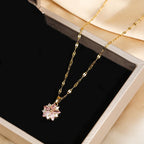 Collar Romántico con Colgante de Flor de Rosa y Circonio