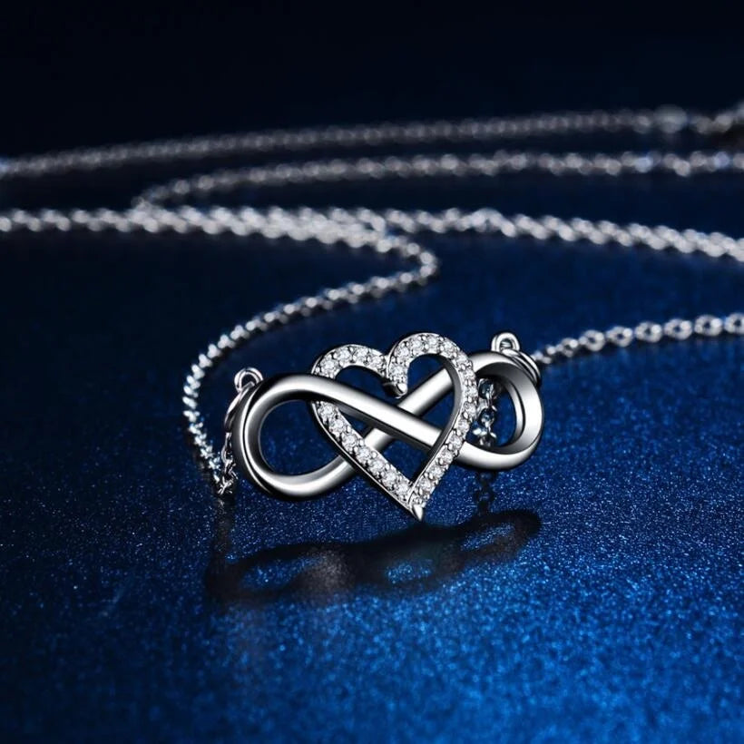 Collar con Colgante de Símbolo Infinito Mujer Corazón