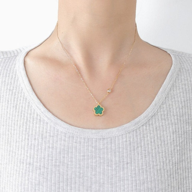 Collar Trébol Nacarado Cadena Dorada Colgante para Mujer verde