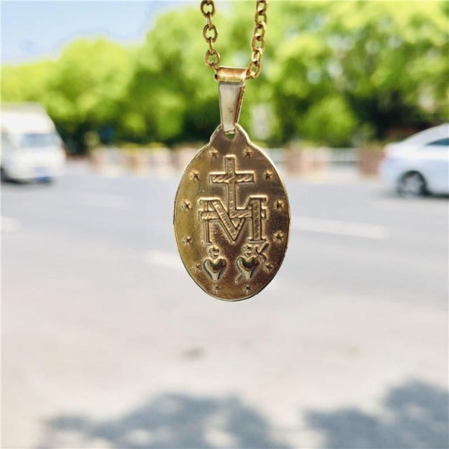 Collar Virgen María