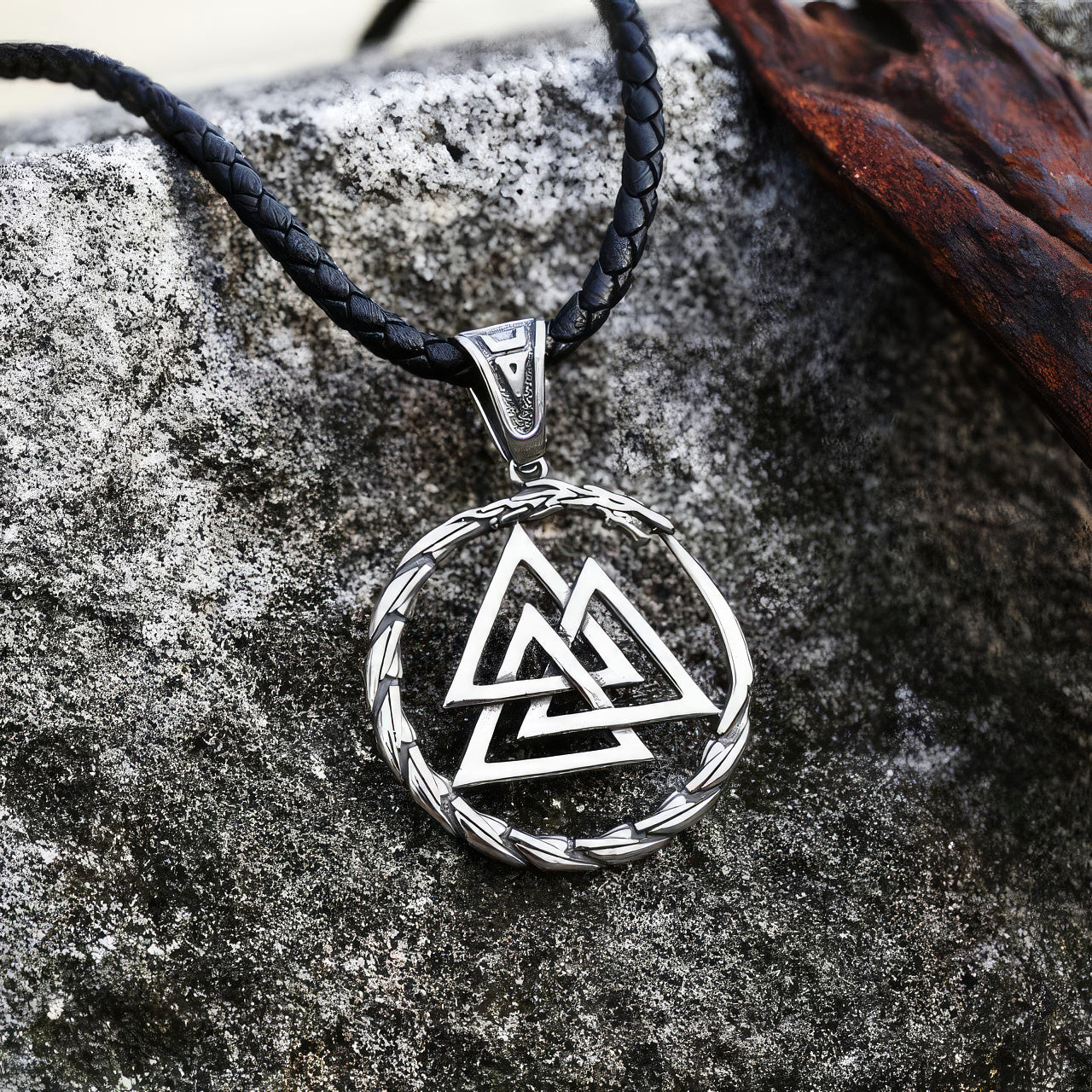 Collar Vikingo Hombre